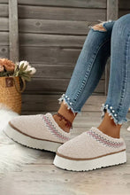 Load image into Gallery viewer, Isabella Suede Contrast Slippers : White / 41
