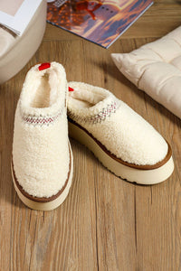 Isabella Suede Contrast Slippers : White / 41