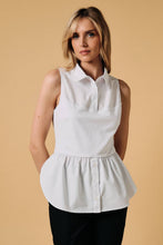 Load image into Gallery viewer, POPLIN UNDERSHIRT TOP: White / L