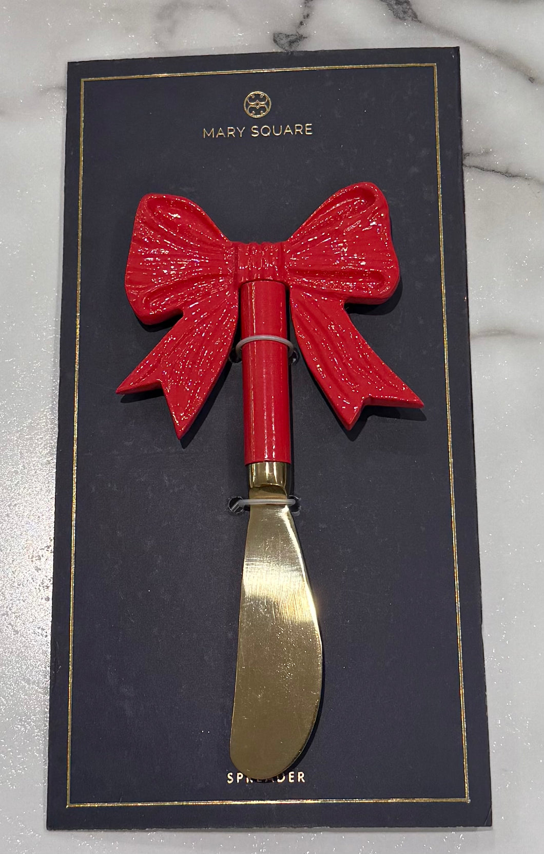 Red Bow Spreader