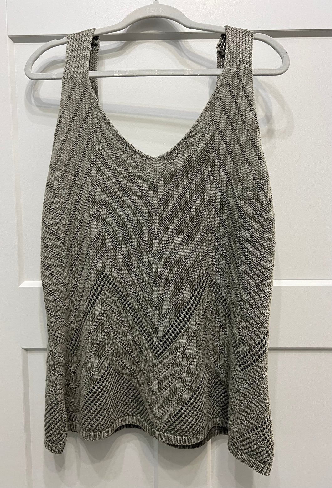 Charlie B Chevron Pattern Knit Tank