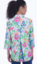 Load image into Gallery viewer, Foxcroft Kelly Painterly Floral Top