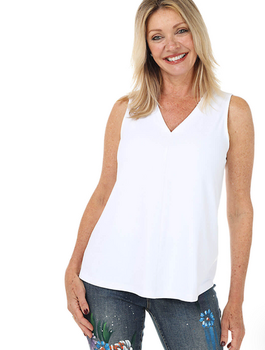 Lulu B Slv-Less V-Neck Top White