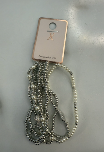 AB560