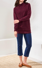 Load image into Gallery viewer, L/S Tunic w/ Invisible Pockets- Wine