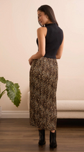 Load image into Gallery viewer, Cheetah Slvless Twofer Maxi Dress