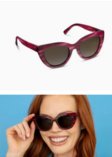 Load image into Gallery viewer, Capri Sungalsses Magenta Horn