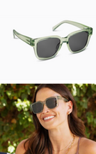 Load image into Gallery viewer, Paloma Sun Green