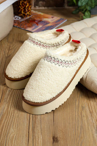 Isabella Suede Contrast Slippers : White / 41