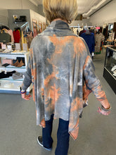 Load image into Gallery viewer, Tie Dye Popover Knit Poncho