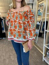 Load image into Gallery viewer, Ivy Jane Fresh Peasant Top