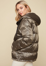 Load image into Gallery viewer, Iridescent Puffer Jacket