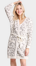 Load image into Gallery viewer, Comfy Luxe Cozy Robes